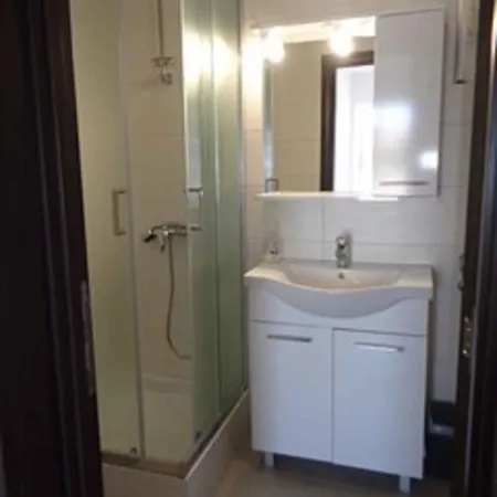 Two-bedroom Near Sea 2 Apartment Lopar